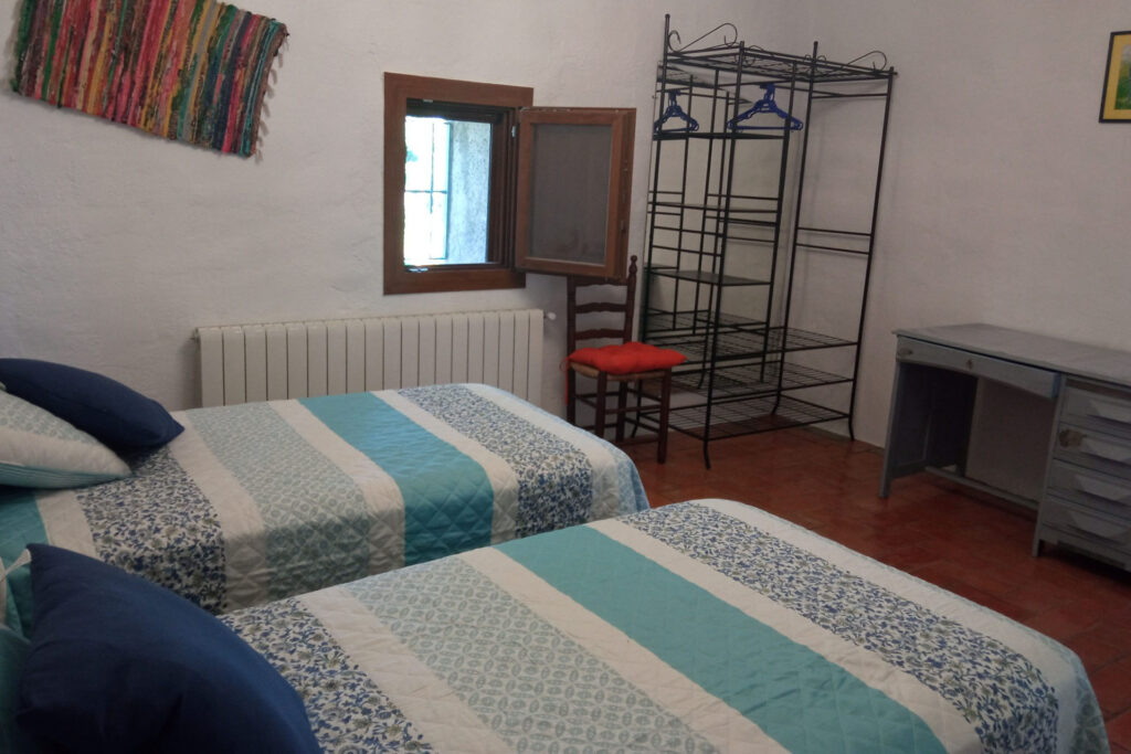 casa-rural-penedes-habitacio-2-10